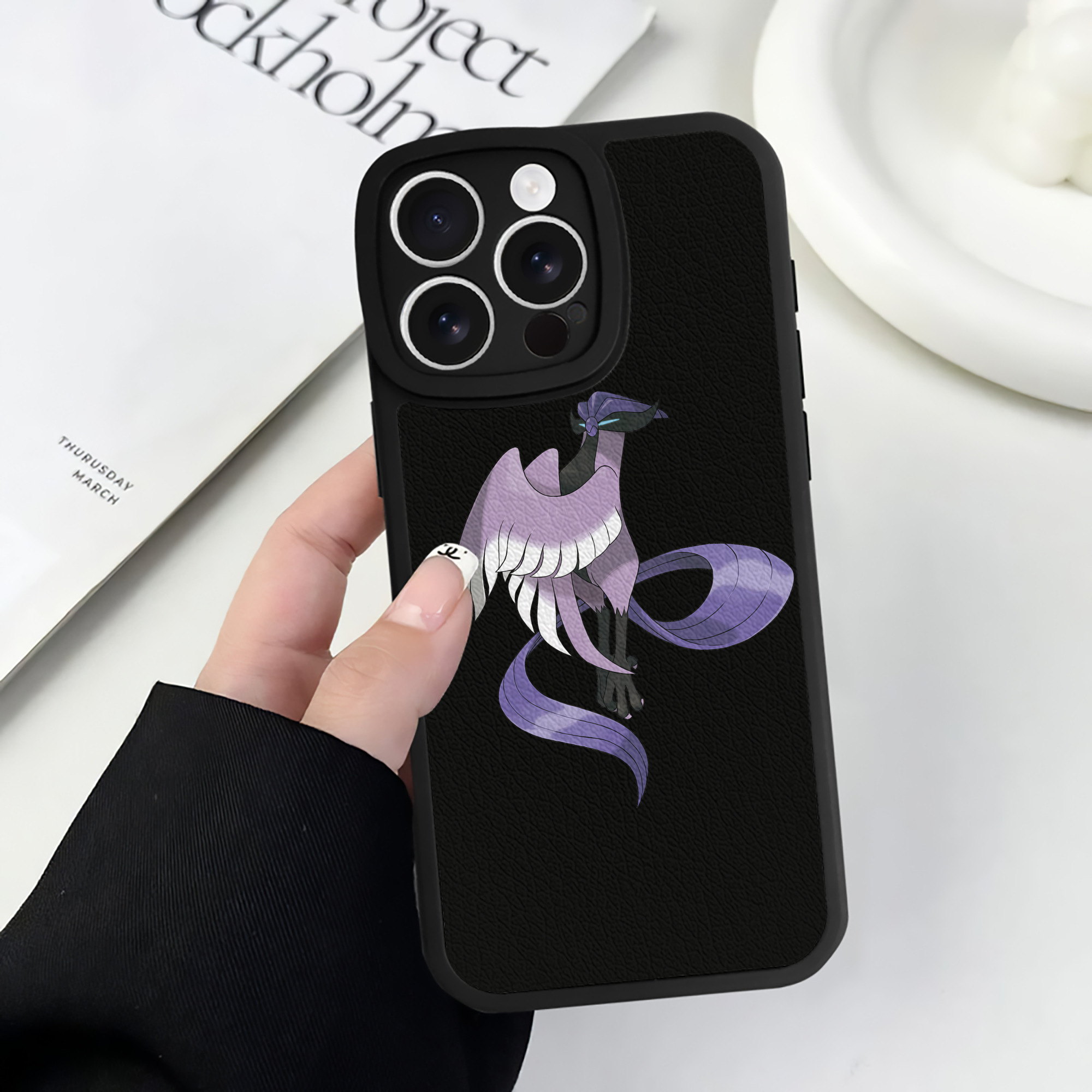 （画像用） ポケットモンスター Pokémon 【iPhone 16シリーズ対応】シリコンスマホケース（レザー調） 材質：シリコン